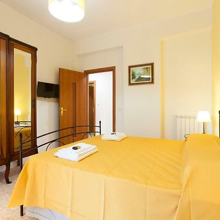 B&B La Primula ปอมเปอี ภายนอก รูปภาพ